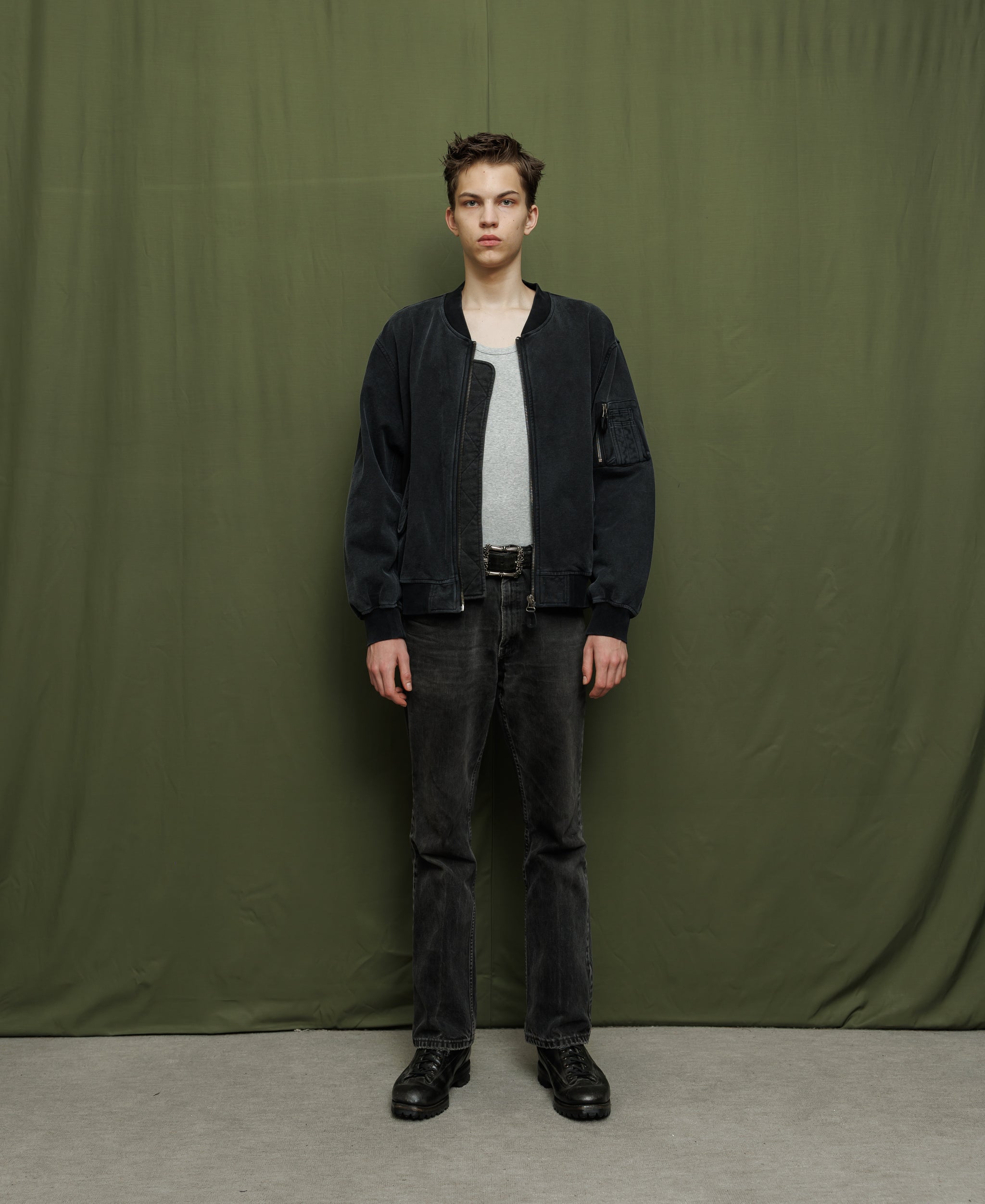 SUN FADED WASH SWEAT BOMBER JACKET - BLACK